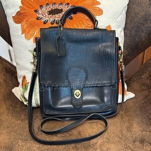 BLACK LEATHER CROSSBODY BAG w/HANGTAG & STRAP BRASS TURNLOCK COACH STATION VGVC